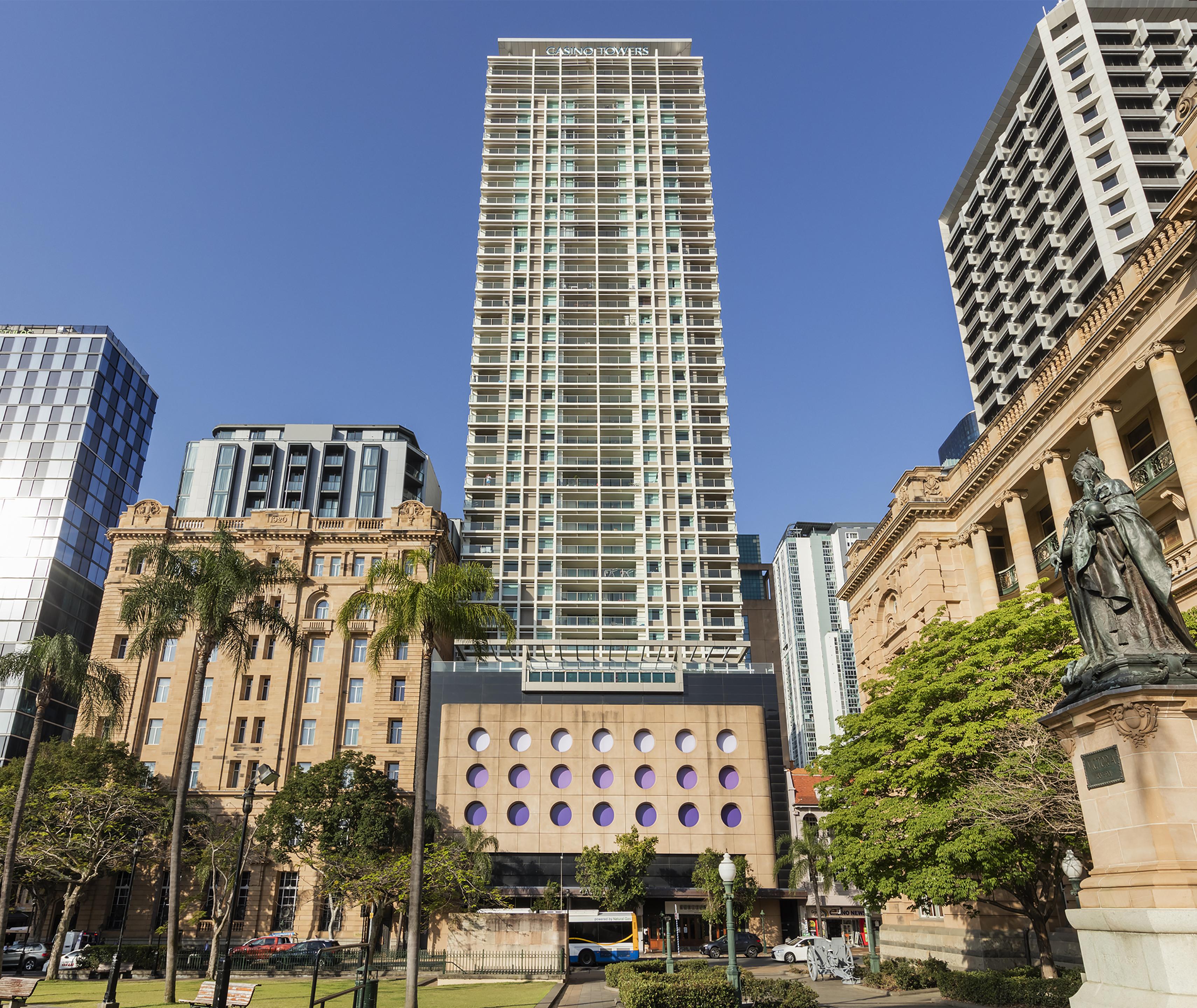 Oaks Brisbane Casino Tower Suites Exterior photo